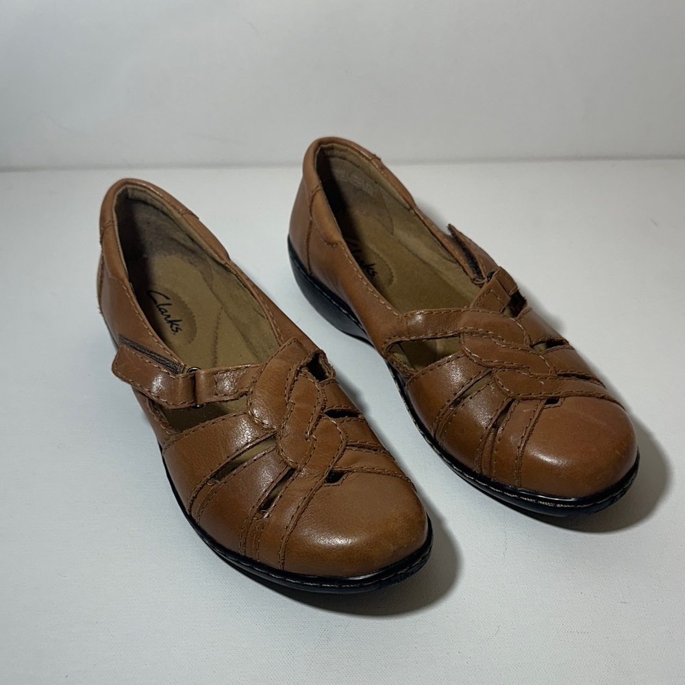CLARKS WOMENS SHOES